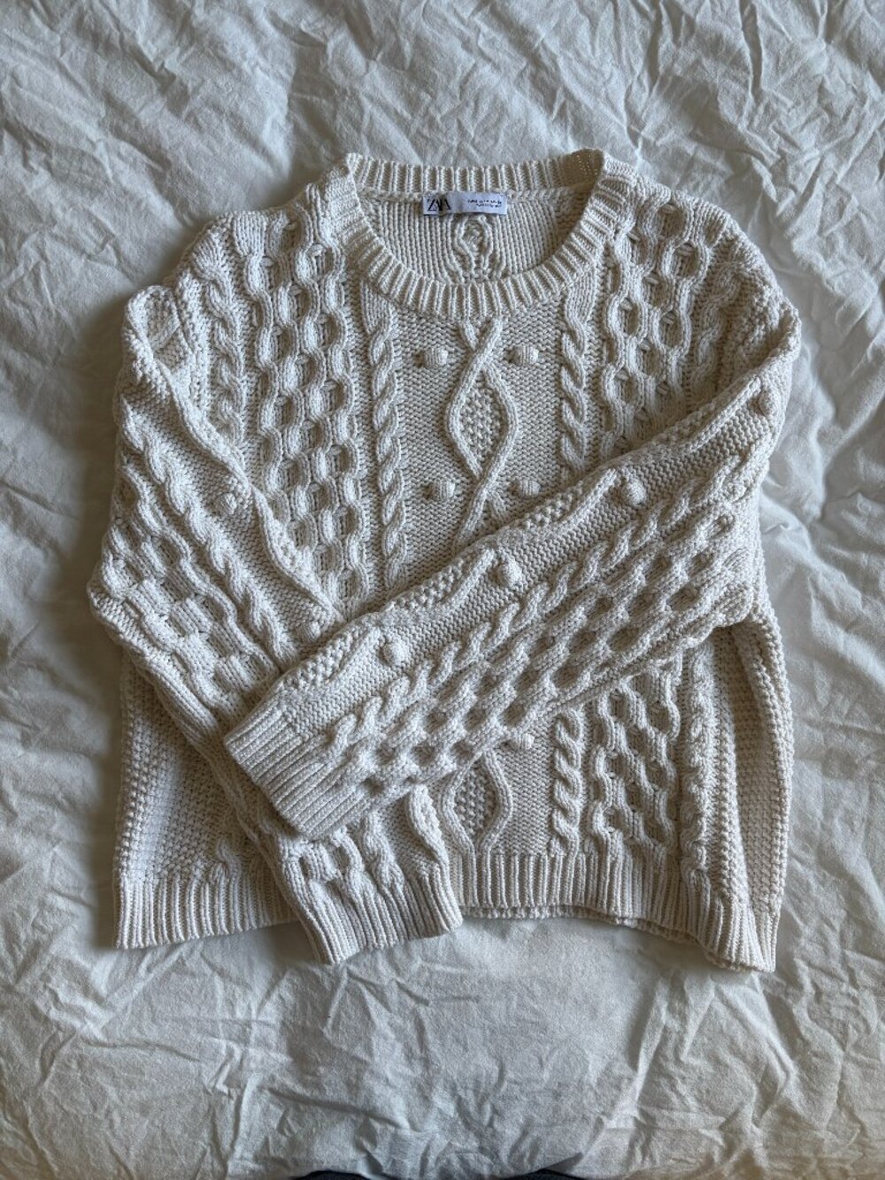 Zara Medium Cream Chunky Cable Knit Sweater
